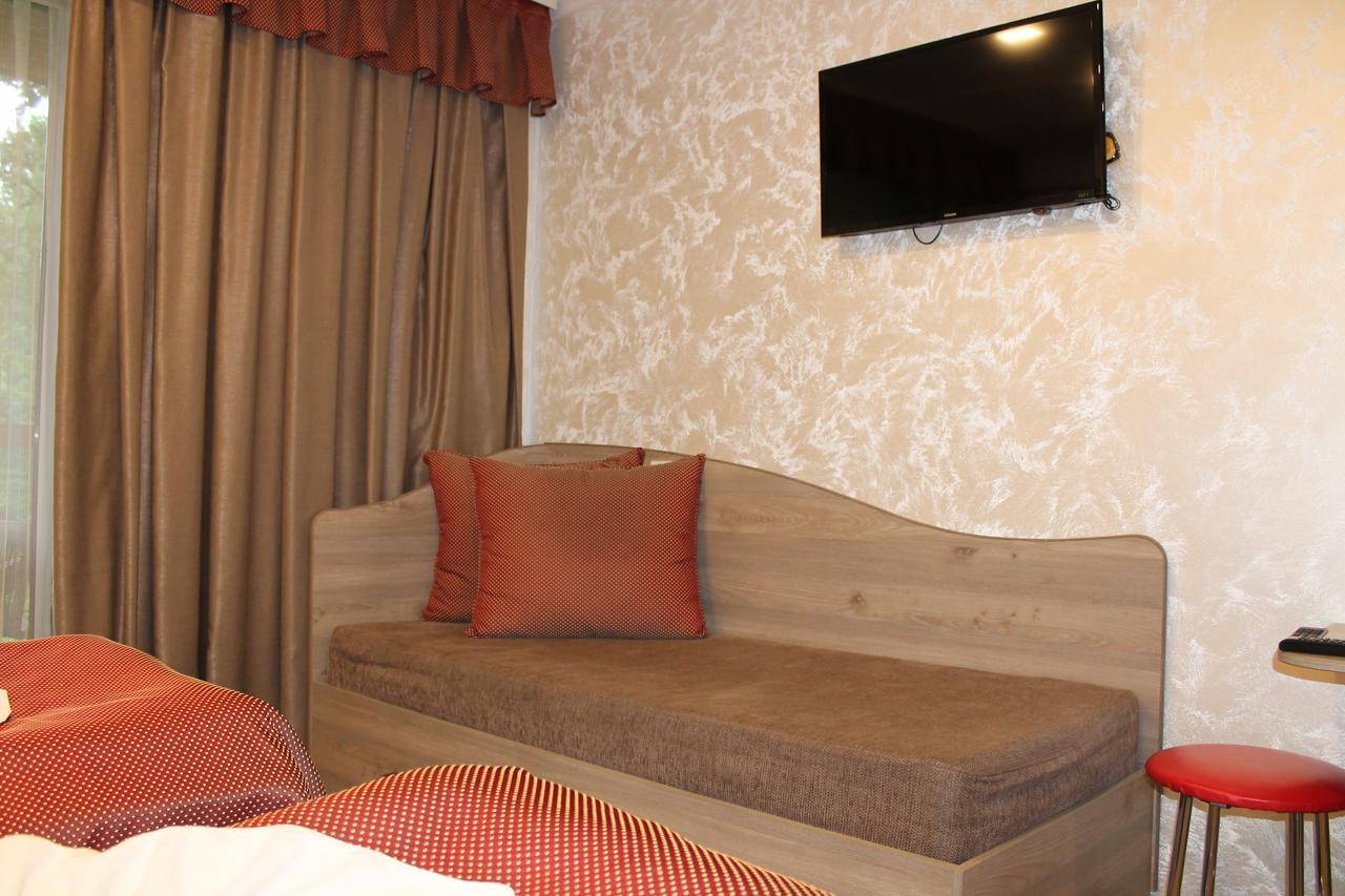 Dikii Med Hotel Geletintsy Ngoại thất bức ảnh